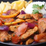 Pollo saltado clásico